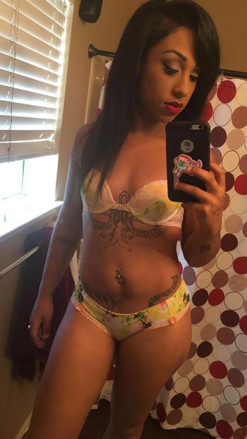 , 23  female escort, Sacramento