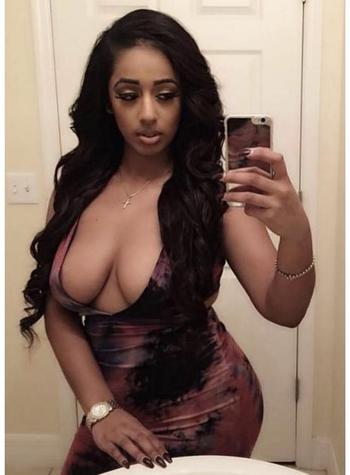 , 22  female escort, Sacramento