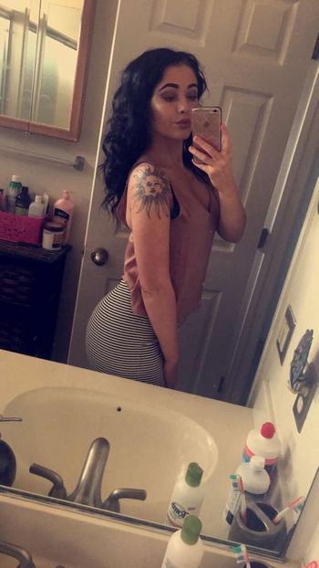 , 20  female escort, Sacramento