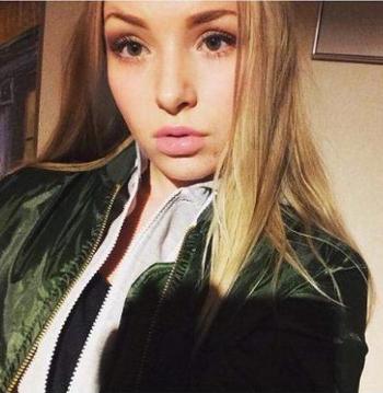 , 23 Latino/Hispanic female escort, Sacramento