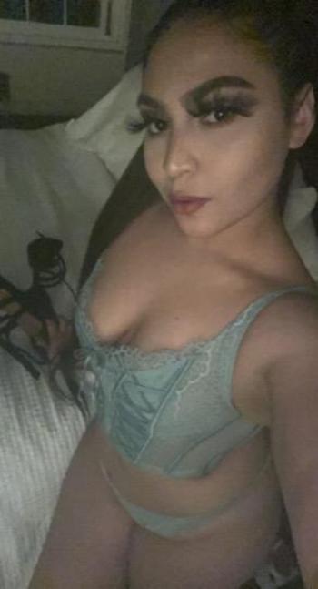 Vanesza, 21  female escort, Sacramento