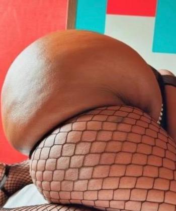 Honey, 25  female escort, Sacramento