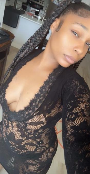 682-448-2945, 28  female escort, Sacramento