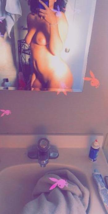 Mimi, 25  female escort, Sacramento
