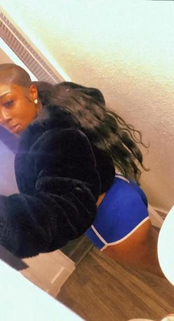 Chyna, 25  female escort, Sacramento